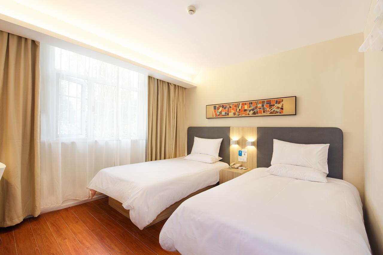 Hanting Hotel Shanghai Pudong Airport Zhuqiao Exterior photo