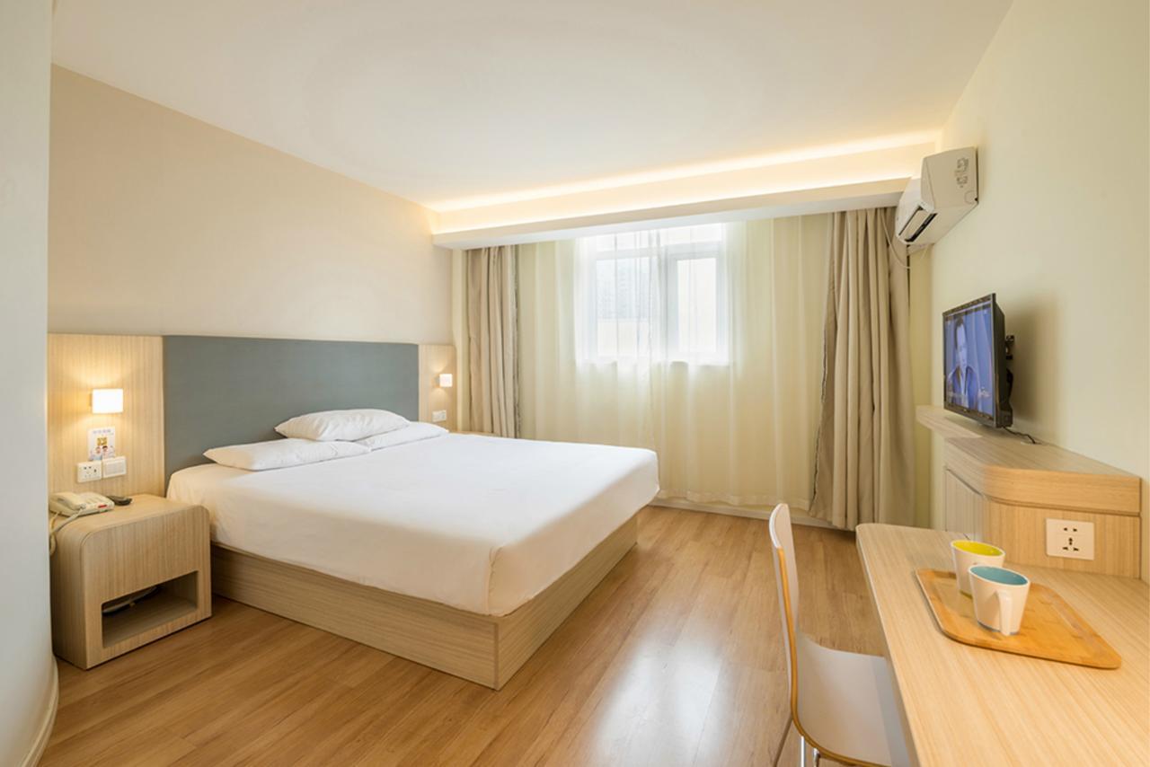 Hanting Hotel Shanghai Pudong Airport Zhuqiao Exterior photo