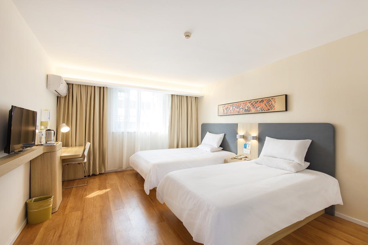 Hanting Hotel Shanghai Pudong Airport Zhuqiao Exterior photo