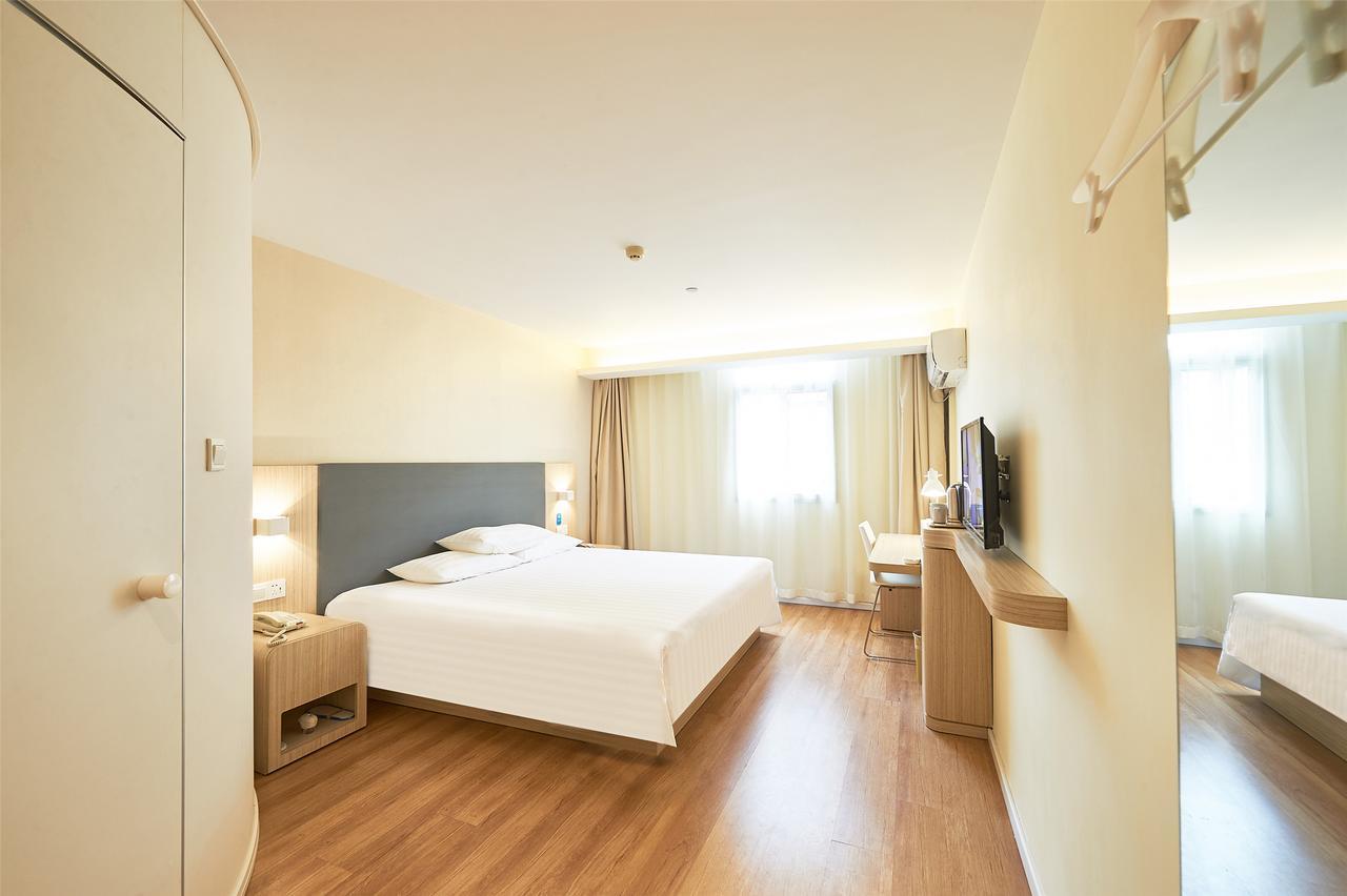 Hanting Hotel Shanghai Pudong Airport Zhuqiao Exterior photo