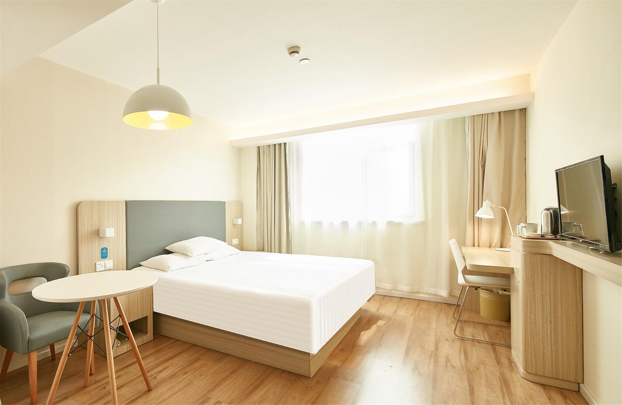 Hanting Hotel Shanghai Pudong Airport Zhuqiao Exterior photo